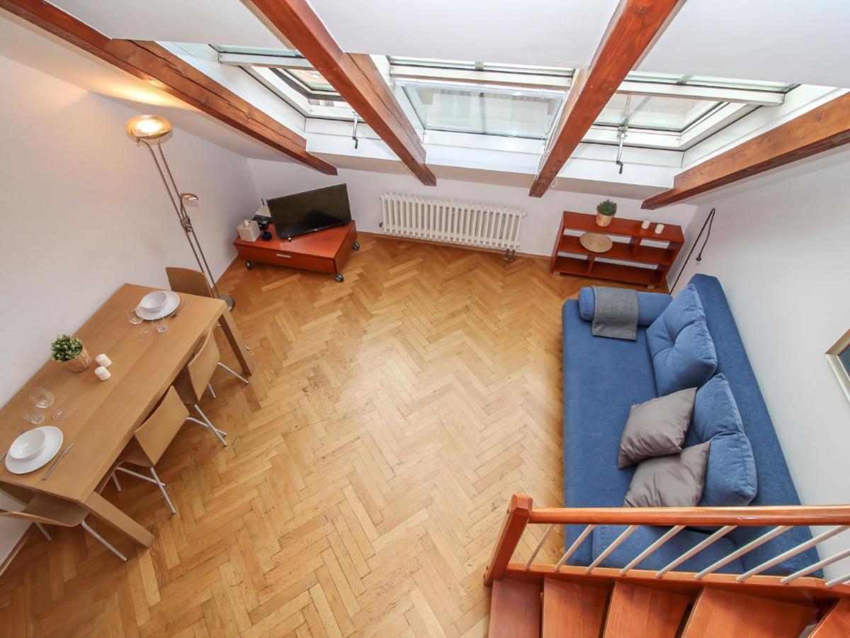O21 By Interhome Apartmán *